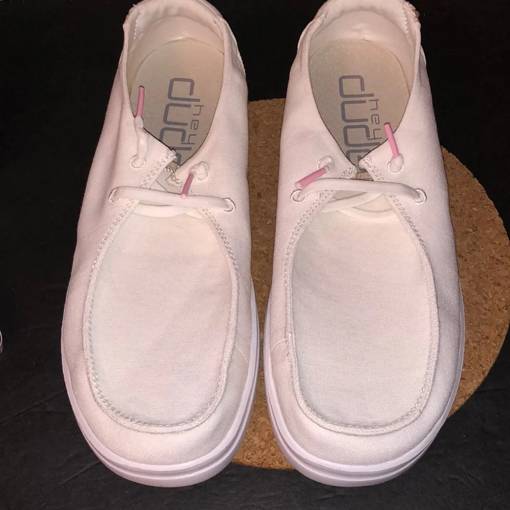 Hey Dude women size 9 new no tag Spark White slip on